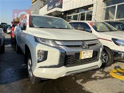 میتسوبیشی L200